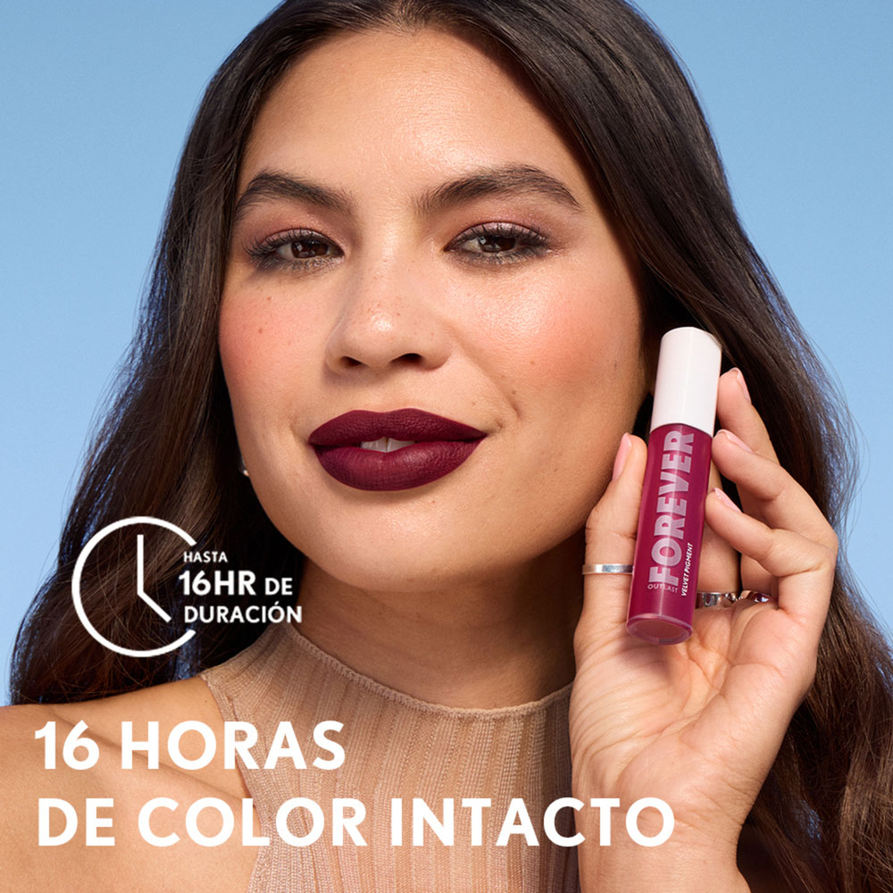 Labial Covergirl Outlast Forever Velvet Pigment 400 Skies Pink