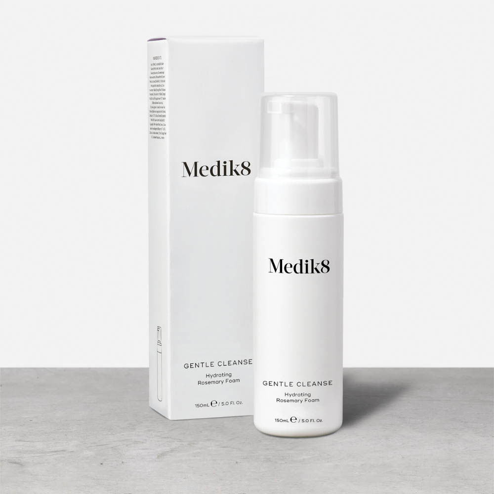 Limpiador Hidratante Medik8 Gentle Cleanse para piel sensible y seca 150 ml