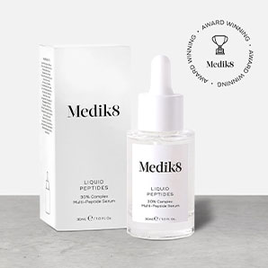 Sérum Medik8 Liquid Peptides 30% Multipéptidos Antiedad 30 ml