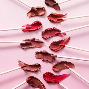 Labial Essence Blur Soufflé Matte Lip Cream 01 Deep Scroll