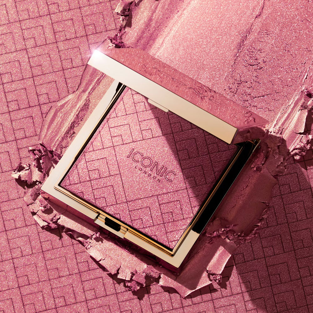 Bronceador e Iluminador ICONIC London Kissed By The Sun Play Time