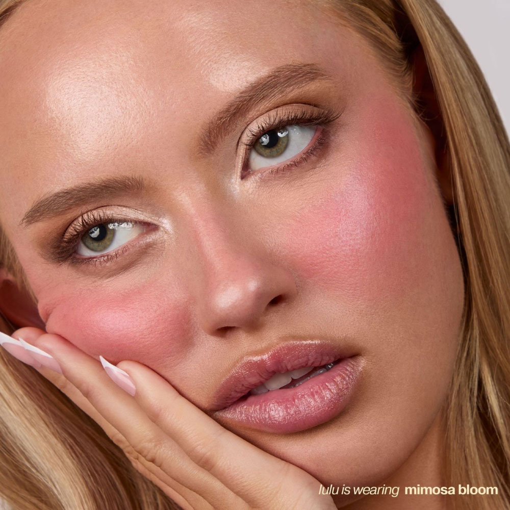 Rubor en barra ICONIC London Blurring Blush Stick Mimosa Peach