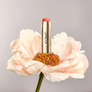 Rubor en barra ICONIC London Blurring Blush Stick Mimosa Peach