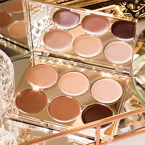 Paleta de contorno ICONIC London Multi-Use Sculpting Palette